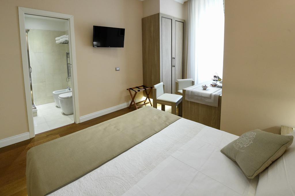Domus Clara Hotel Rome Buitenkant foto