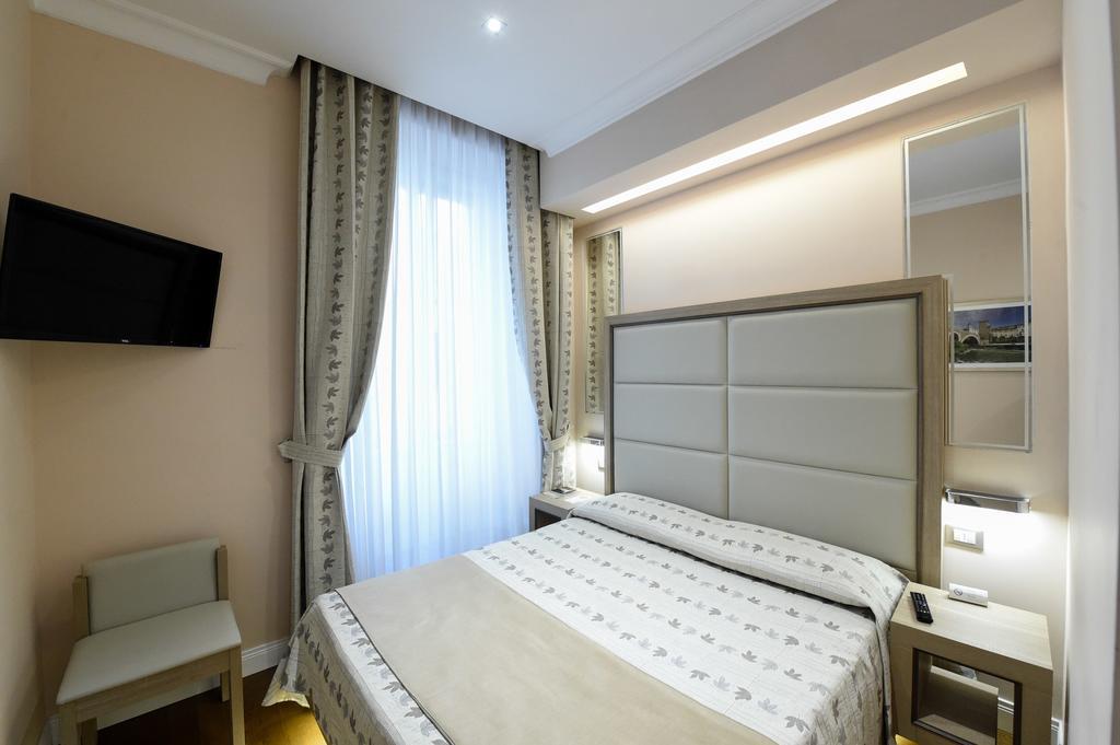 Domus Clara Hotel Rome Buitenkant foto